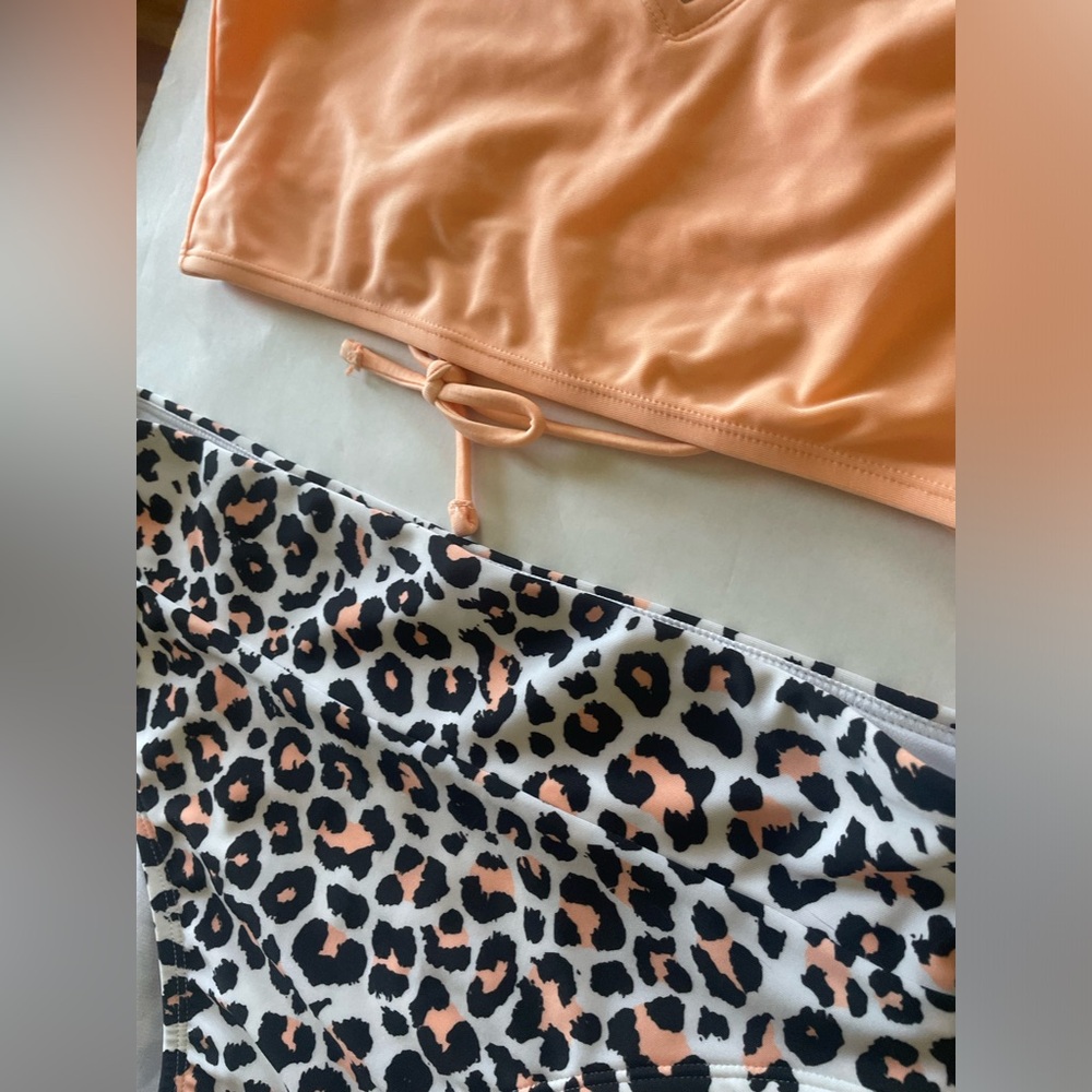 Bikini Set - Picture 5 of 6